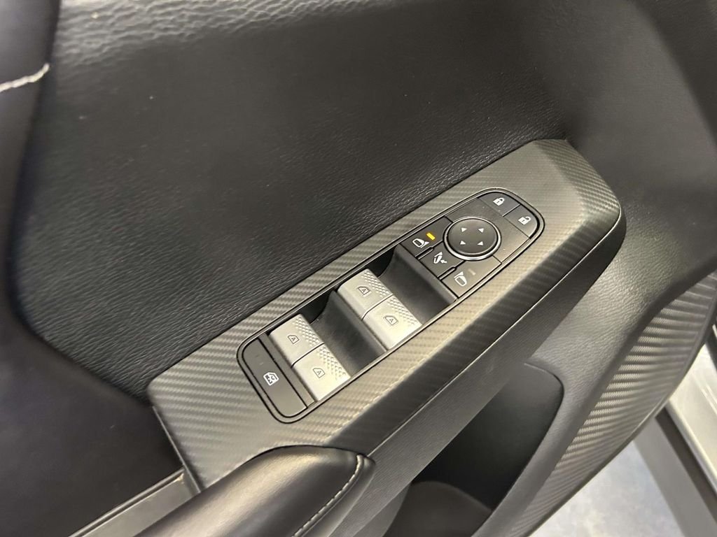 Used 2023 Gray Mitsubishi SE Special Edition image 18