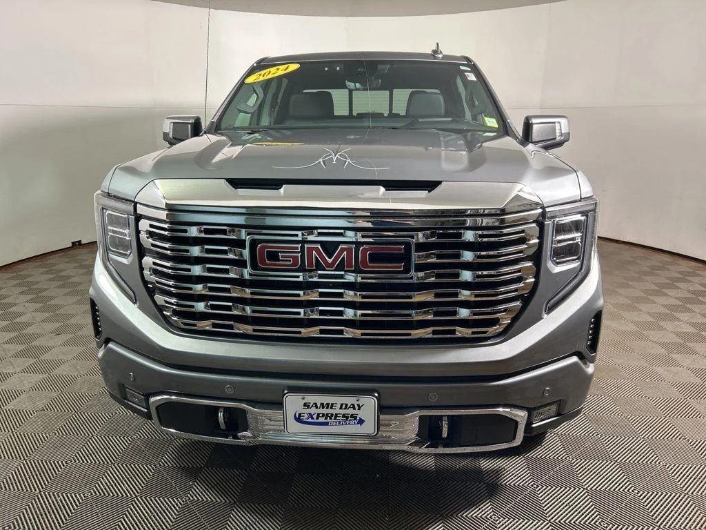 Used 2024 Sterling Metallic GMC Denali image 13