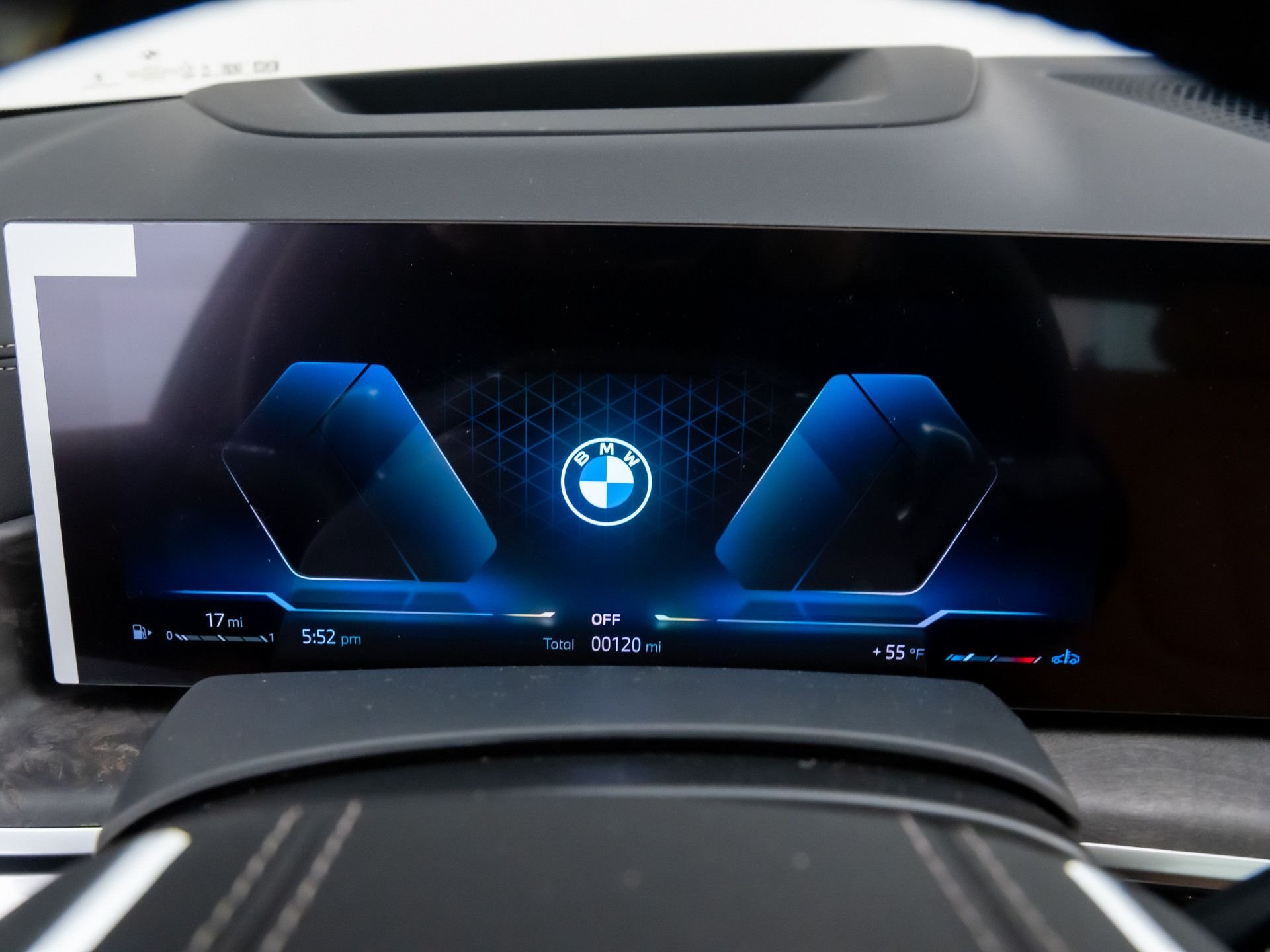 New 2026 Mineral White Metallic BMW xDrive40i image 22