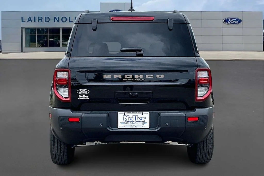 New 2026 Black Ford Big Bend® image 4