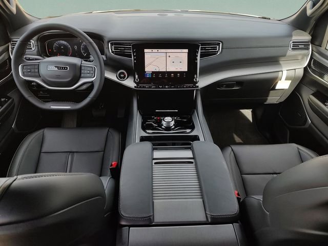 2025 Jeep Wagoneer Series I - Photo 9