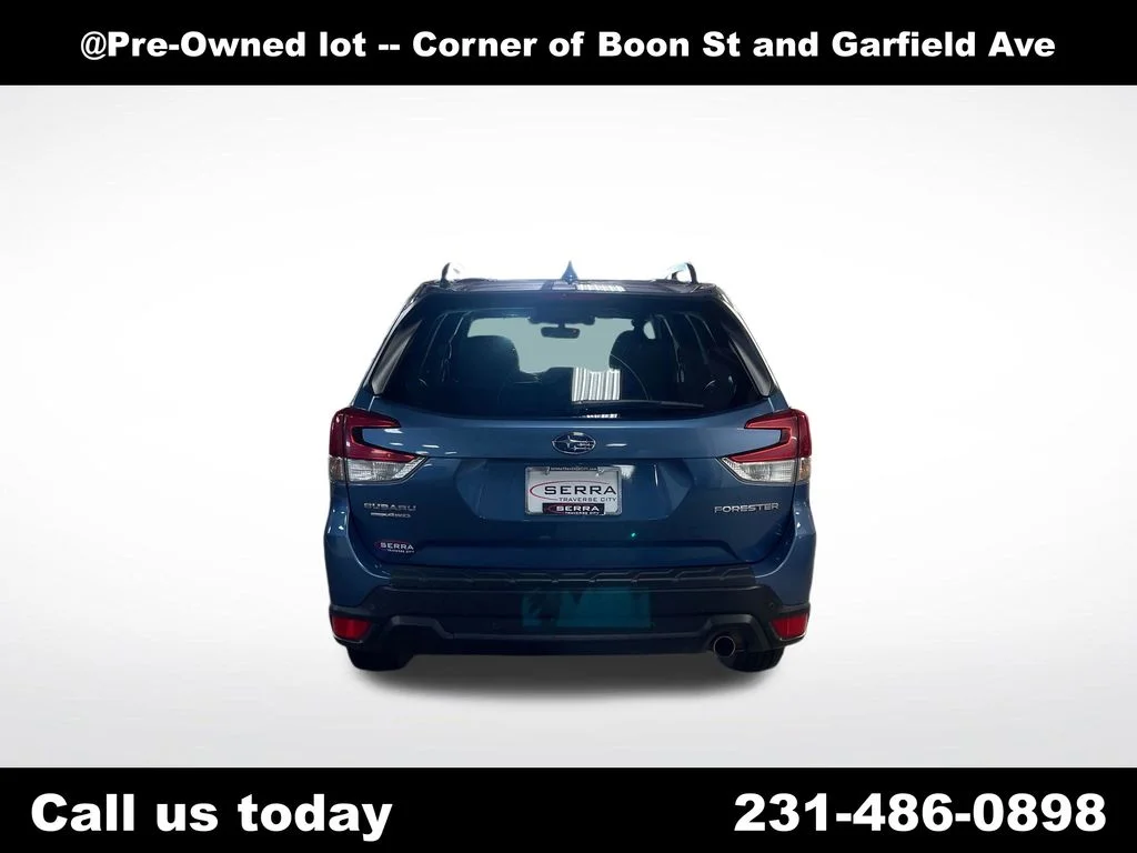 Used 2019 Blue Subaru Limited image 4