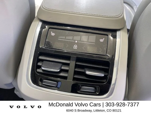 Used 2019 White Volvo T6 Inscription image 12