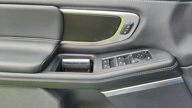 New 2026 Glacier Gray Metallic Tri-Coat Ford MAX Platinum® image 47