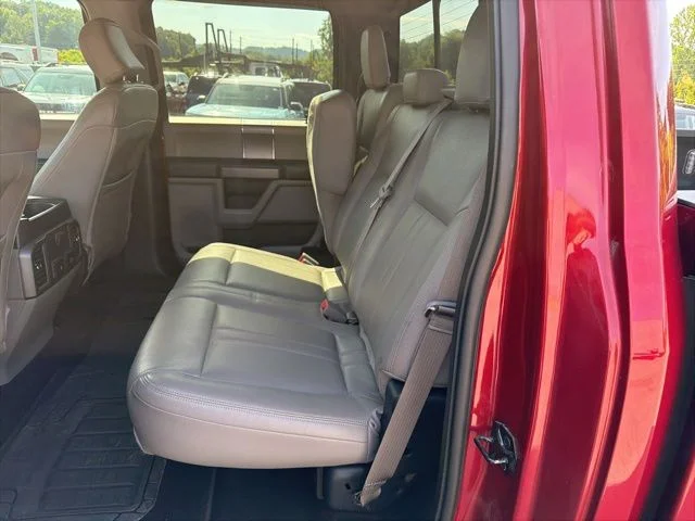 Used 2018 Red Ford XLT image 15