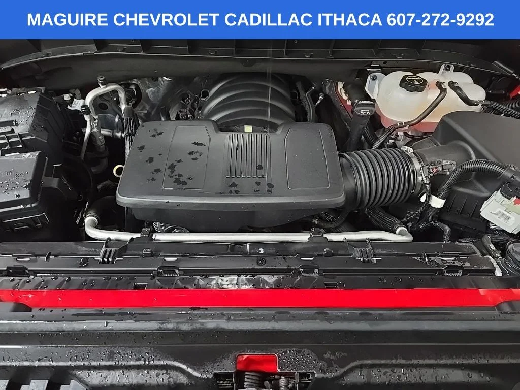 Used 2025 Red GMC Elevation image 12