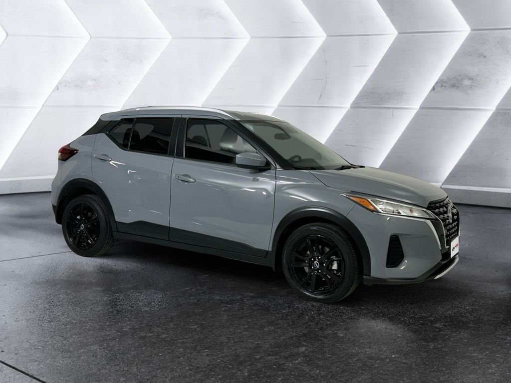 Used 2024 Gray Nissan SV image 1