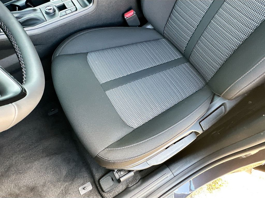 2026 Kia Sorento LX - Photo 18