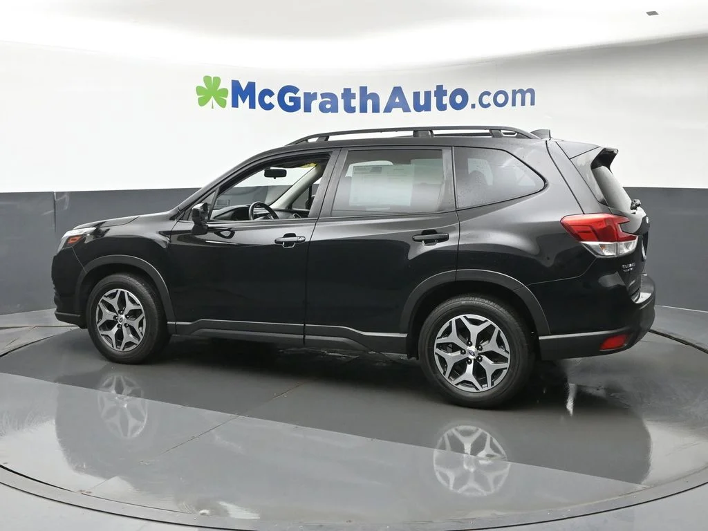 Used 2023 Black Subaru Premium image 24