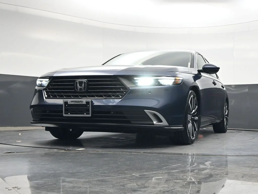2024 Honda Accord Hybrid Touring - Photo 29