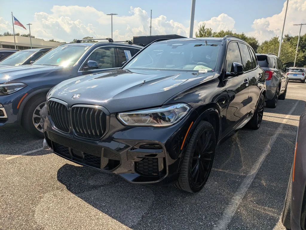 Used 2023 Black BMW M50i image 1