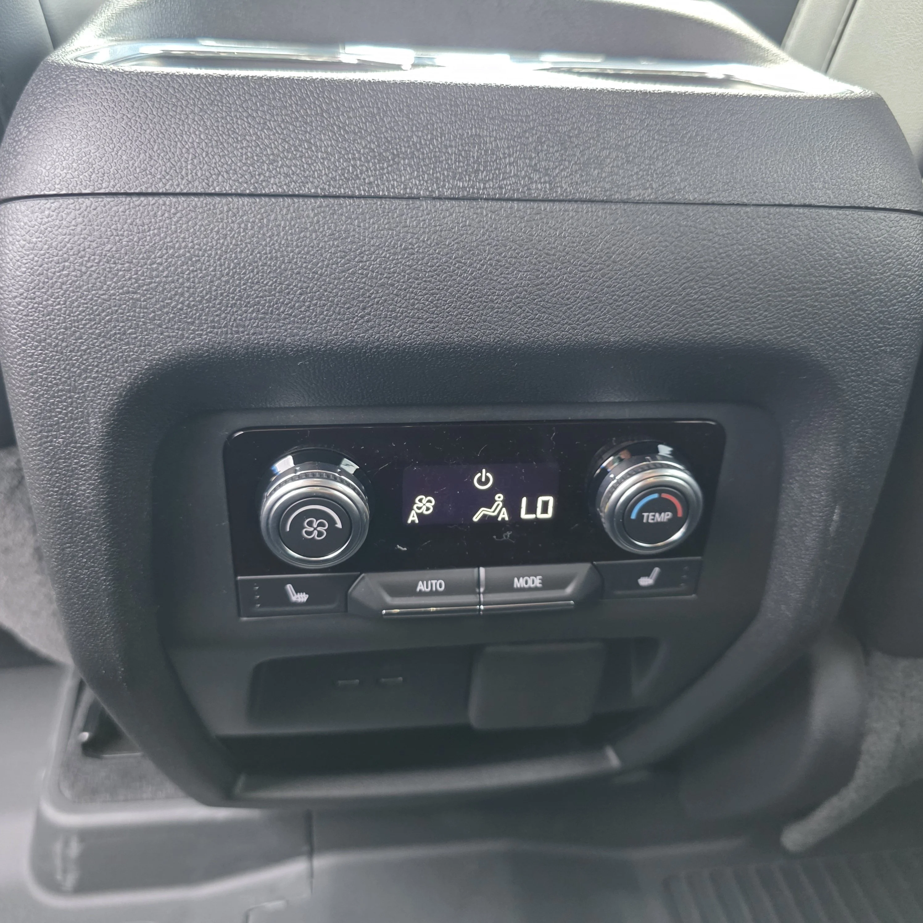 2026 GMC Acadia Elevation - Photo 18