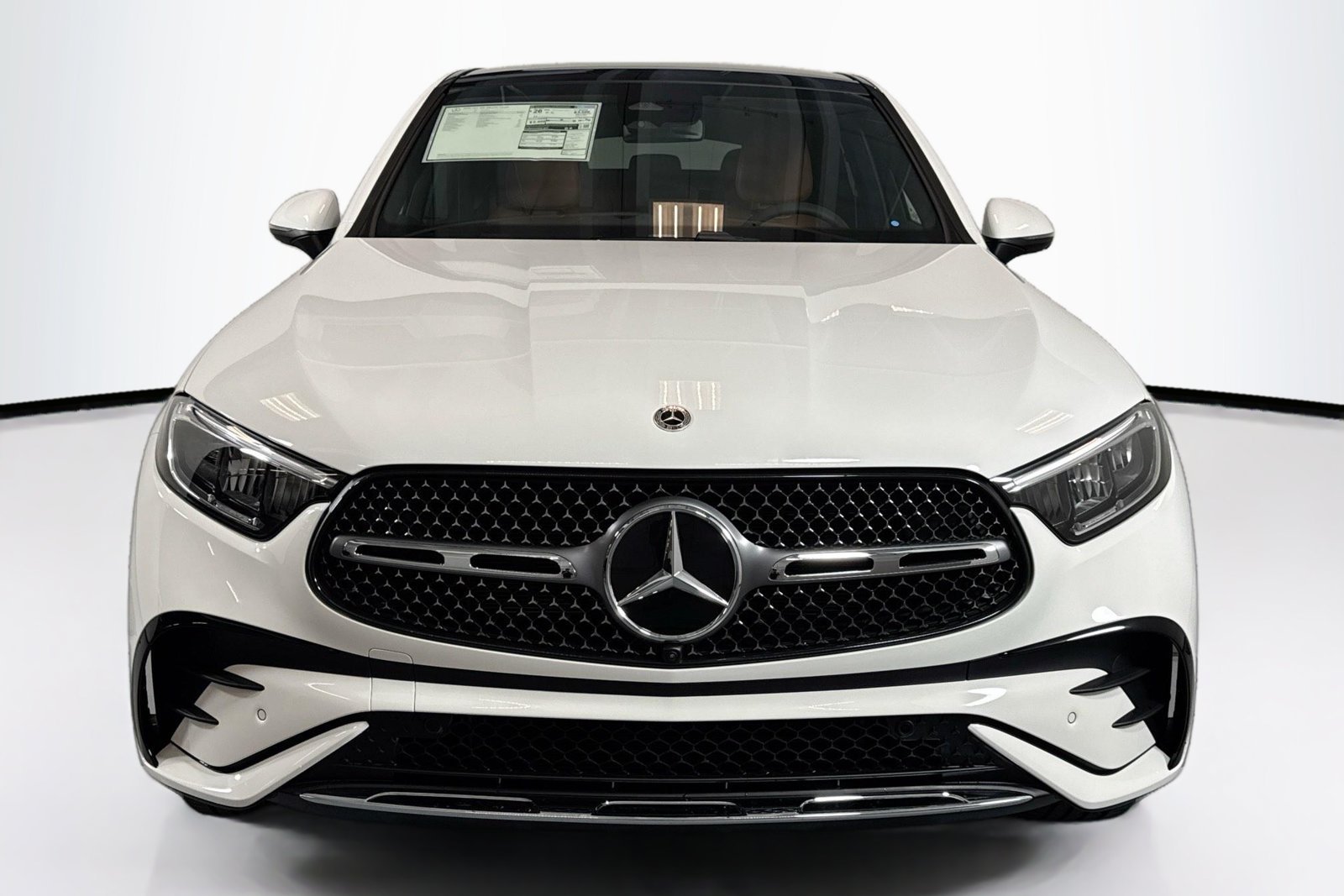 New 2026 Polar White Mercedes-Benz GLC 300 image 2