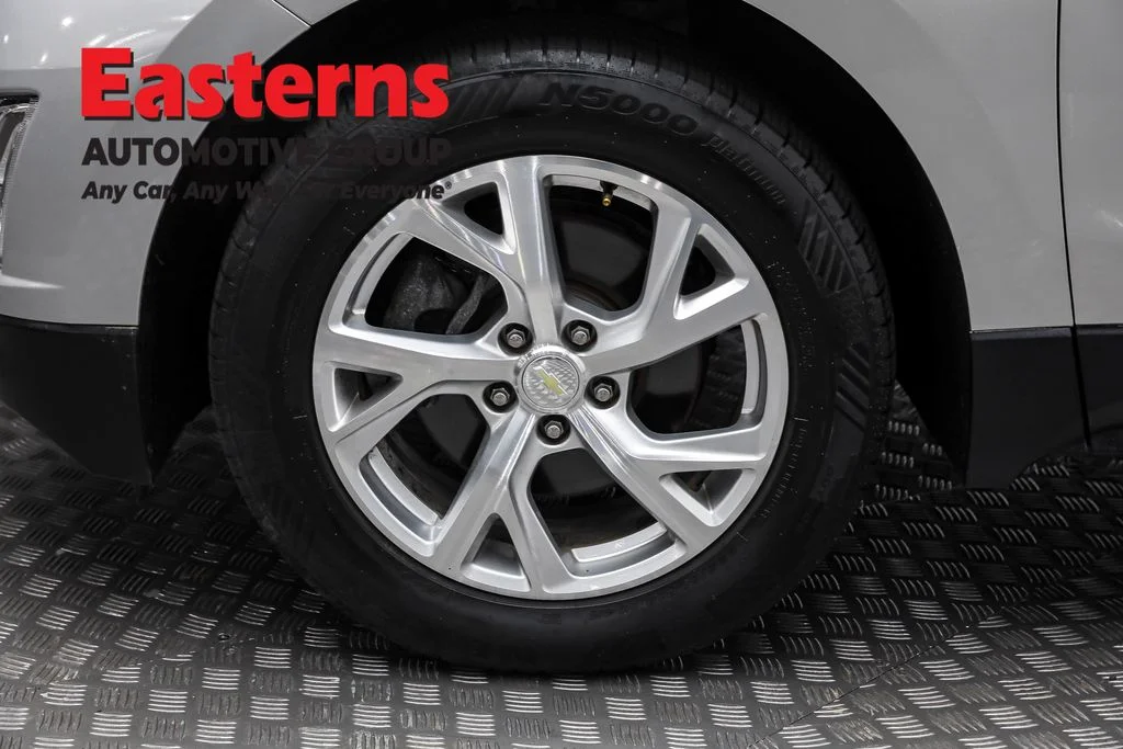 Used 2020 Silver Chevrolet LT image 32