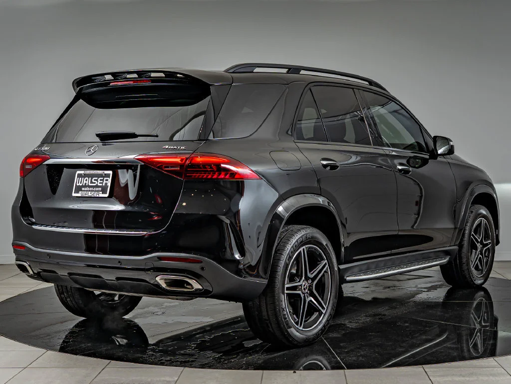 Used 2025 Obsidian Black Mercedes-Benz GLE 580 image 5