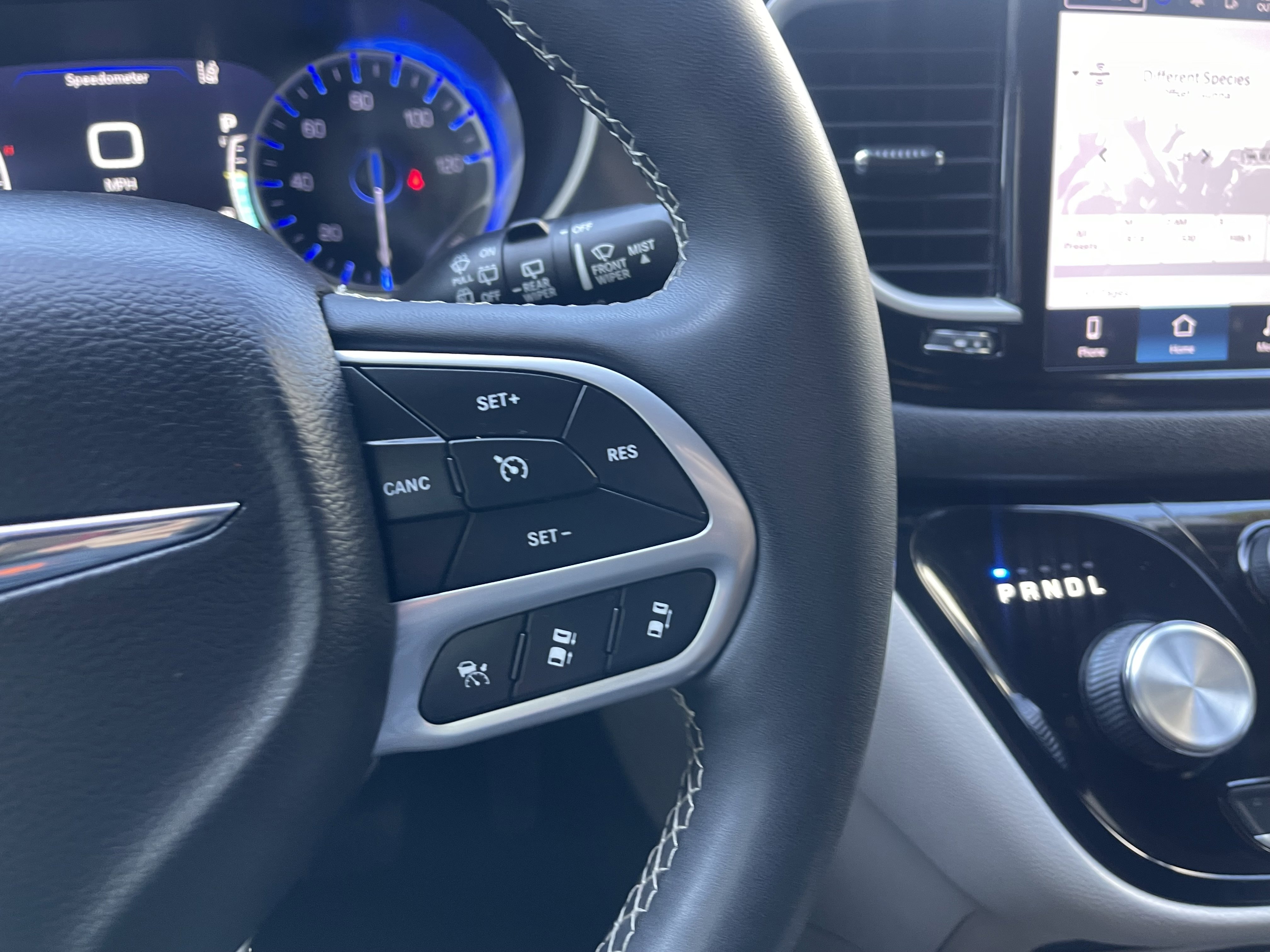 Used 2023 Silver Chrysler Touring L image 38