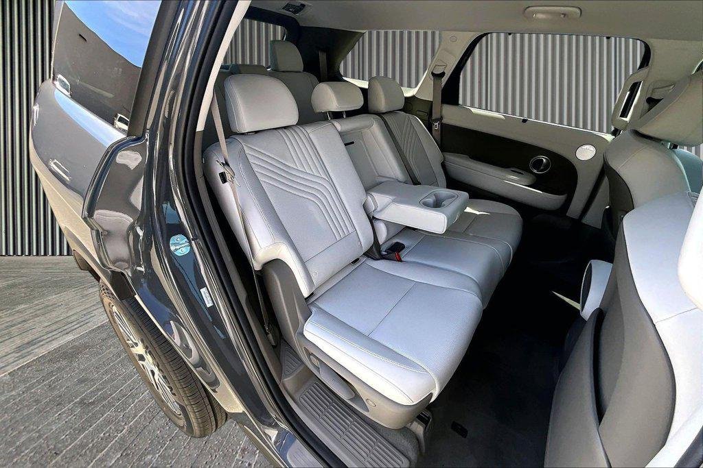 New 2027 Ecotronic Gray Pearl Hyundai SEL image 11