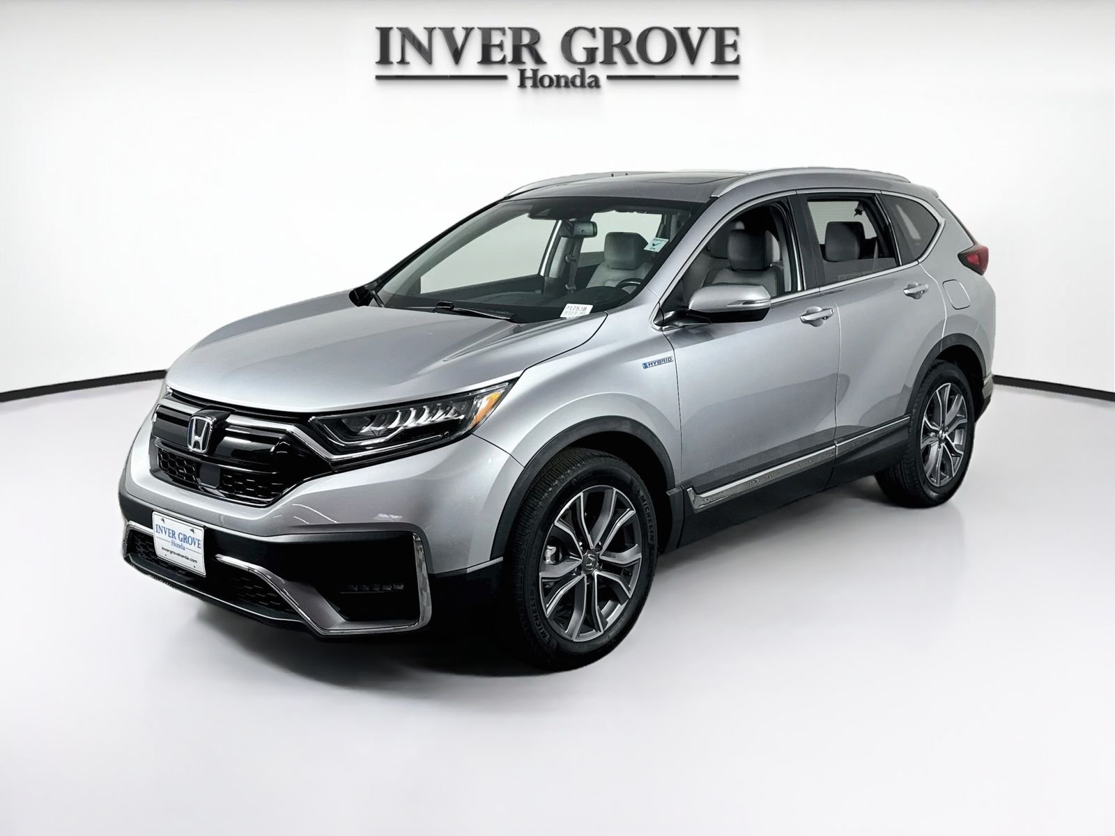 Used 2022 Lunar Silver Metallic Honda Touring image 1