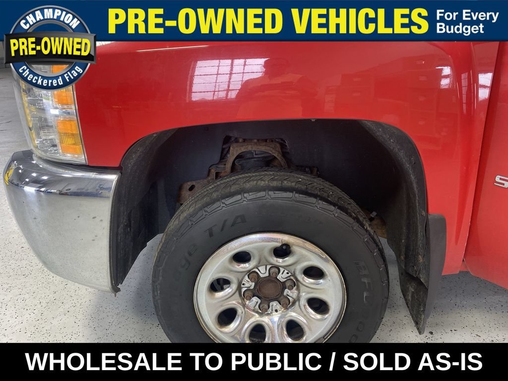 Used 2012 VICTORY RED Chevrolet Work Truck image 34