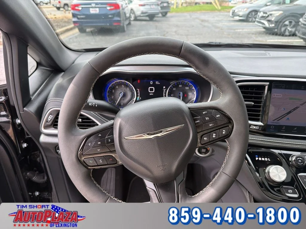 Used 2025 Black Chrysler Limited image 13