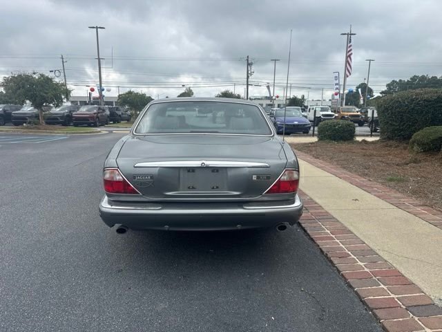 Used 2003  Jaguar Base image 8
