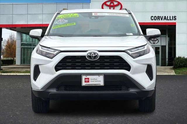 Certified Used 2025 ICE CAP Toyota  image 9