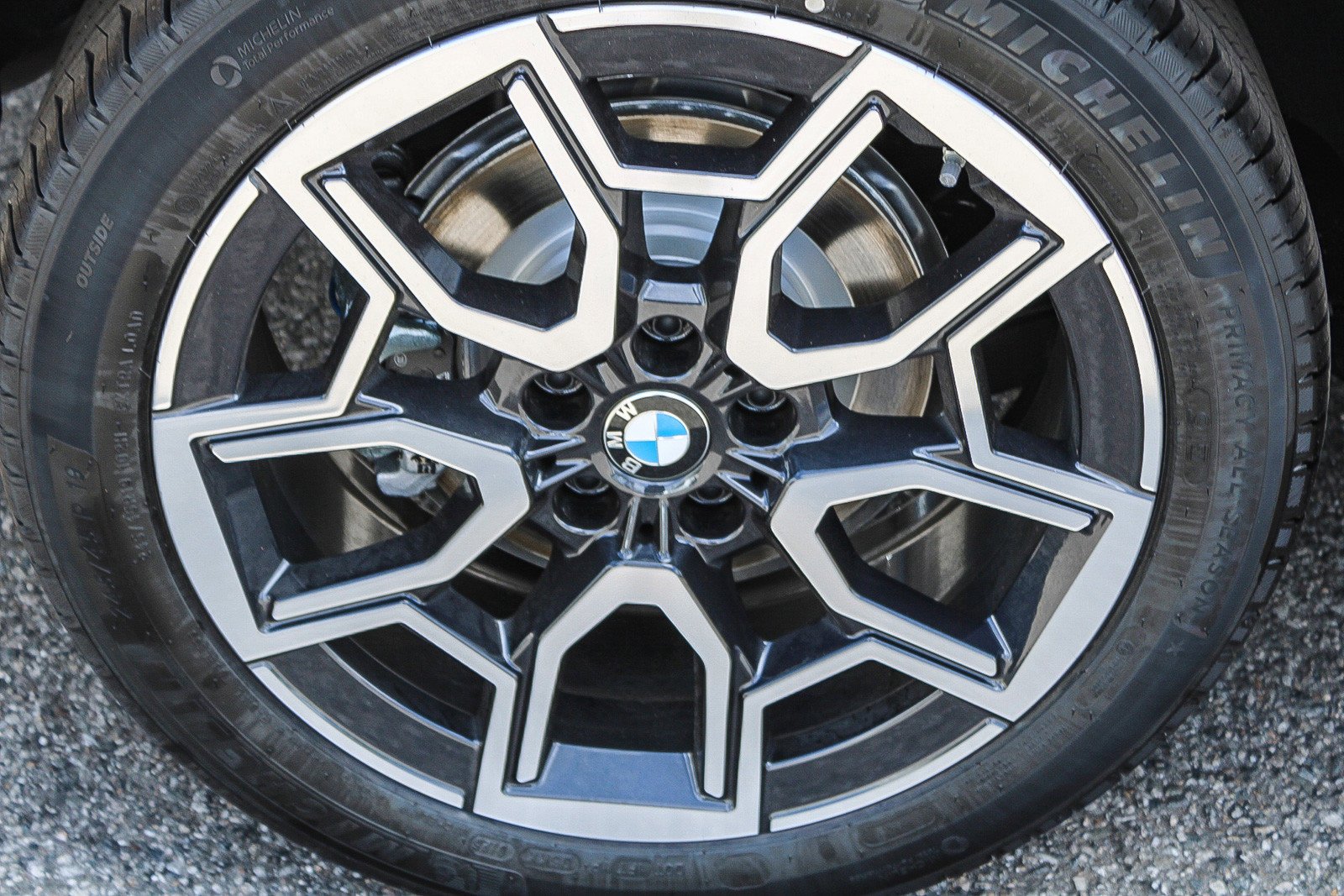 New 2026 Alpine White BMW xDrive28i image 11