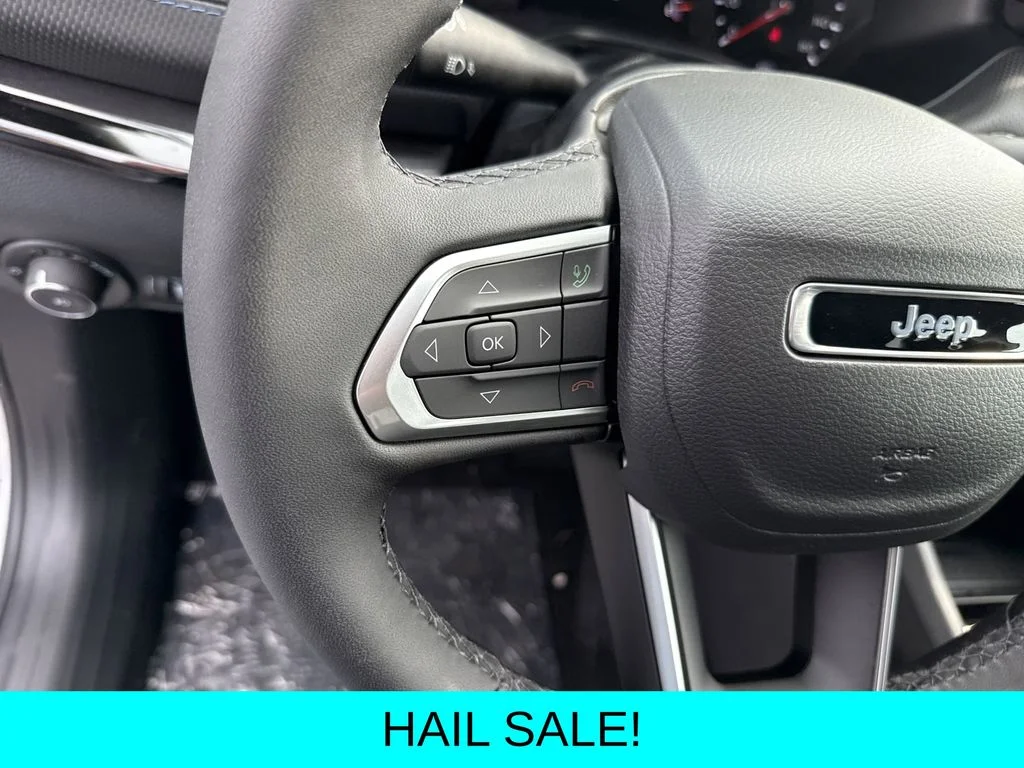 2025 Jeep Compass Latitude - Photo 12