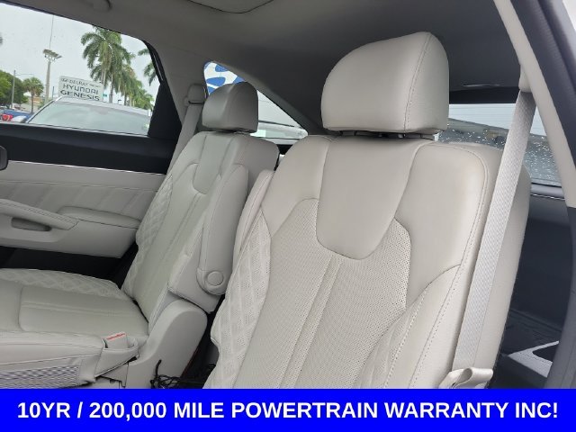 Used 2021 White Kia SX-Prestige image 28