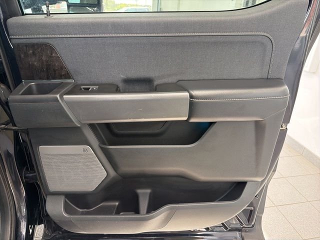 Used 2021 Antimatter Blue Metallic Ford Lariat image 10