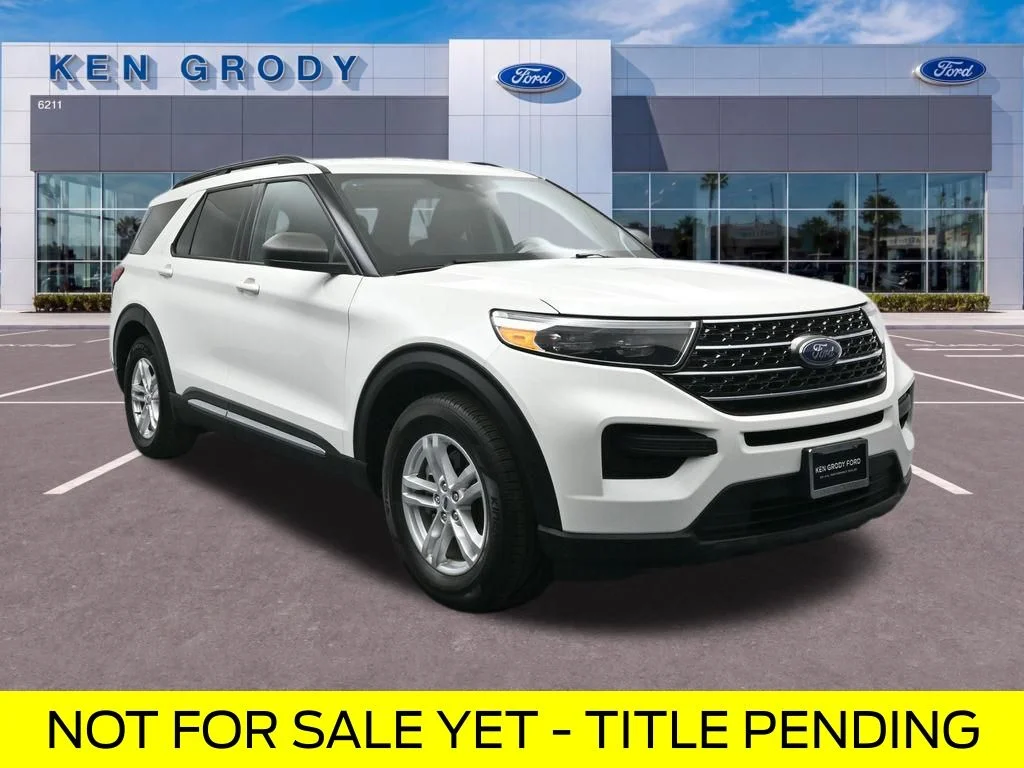 2023 Ford Explorer XLT RWD's photo
