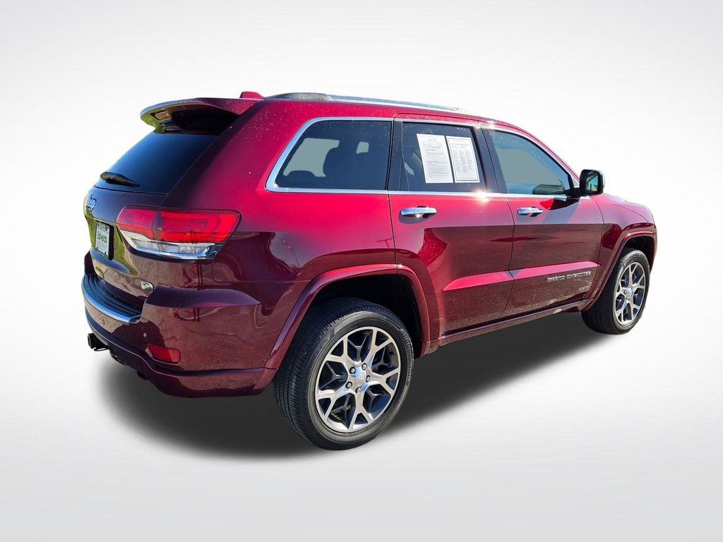 Used 2019 Red Jeep Overland image 3