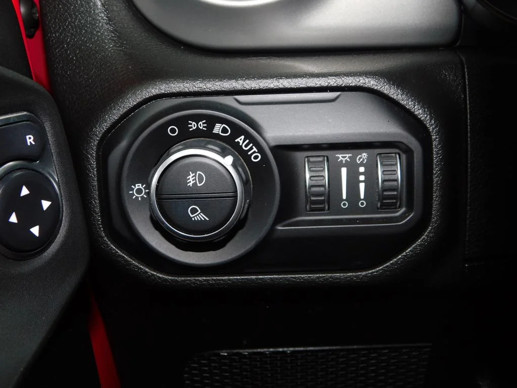 Used 2021 Red Jeep Willys image 29