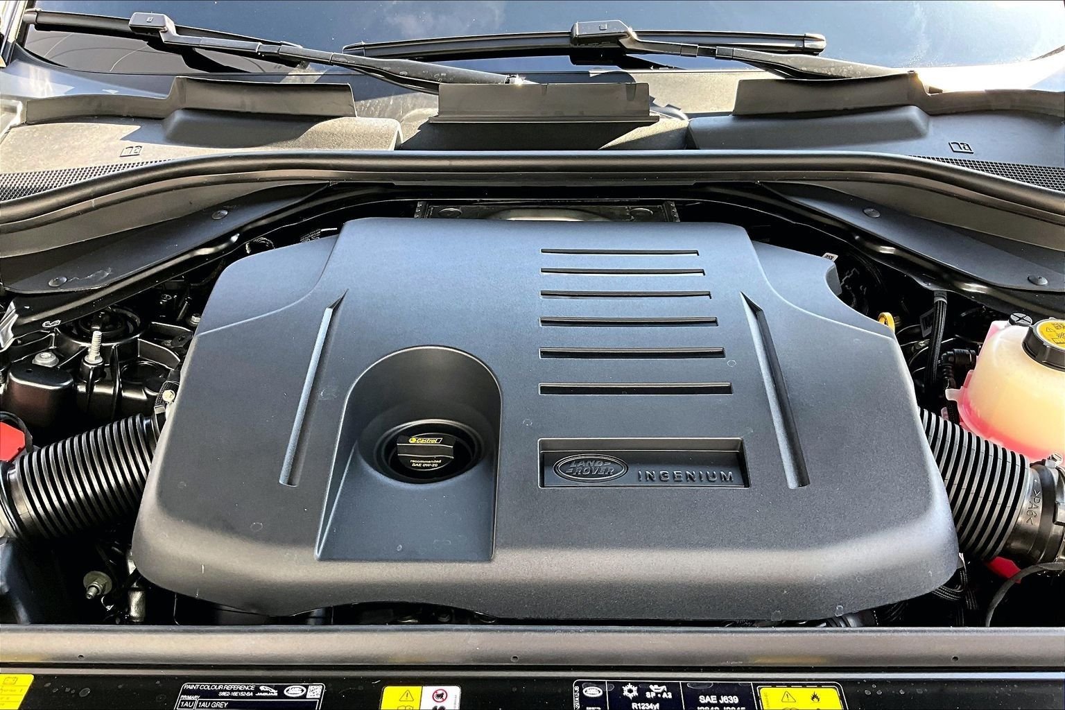 New 2026 Carpathian Grey Land Rover Dynamic SE image 11