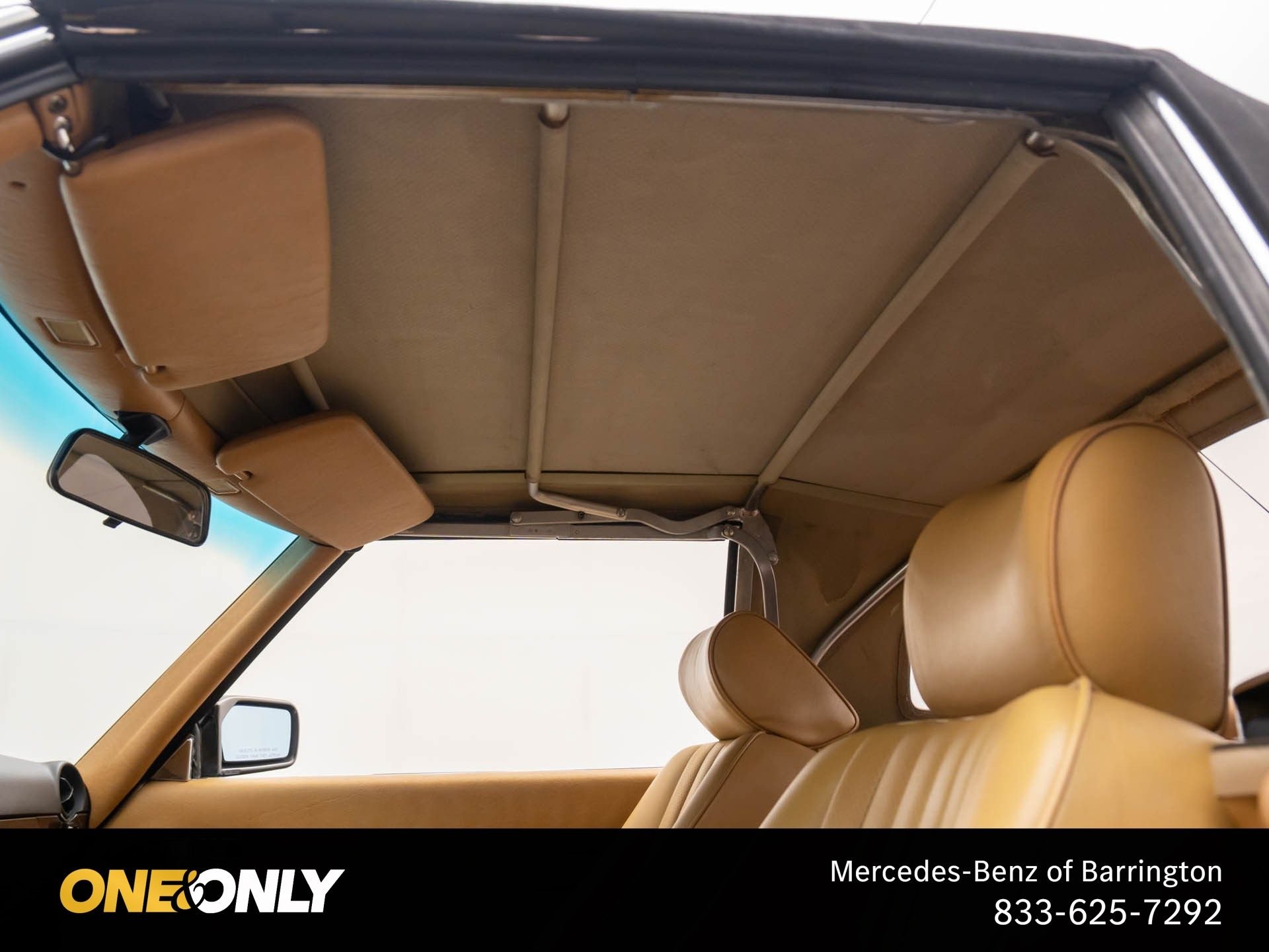 Used 1987 Black Mercedes-Benz 560 SL image 16