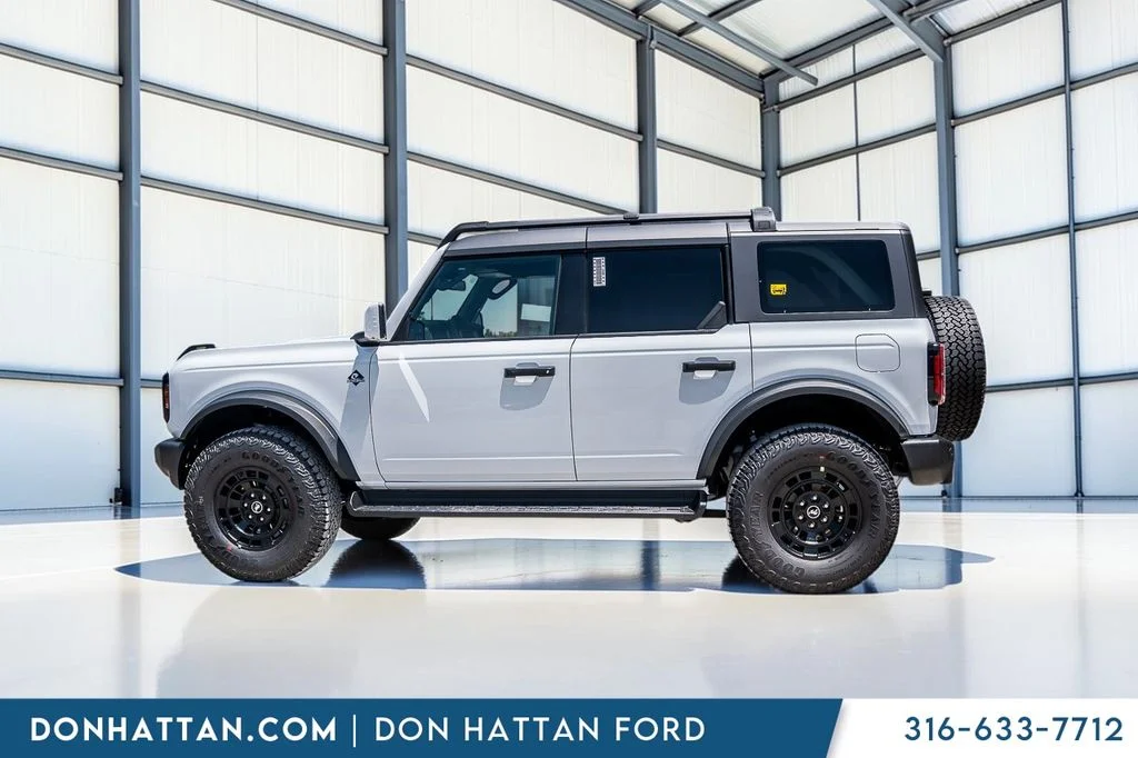 New 2026 Oxford White Ford Outer Banks® image 2