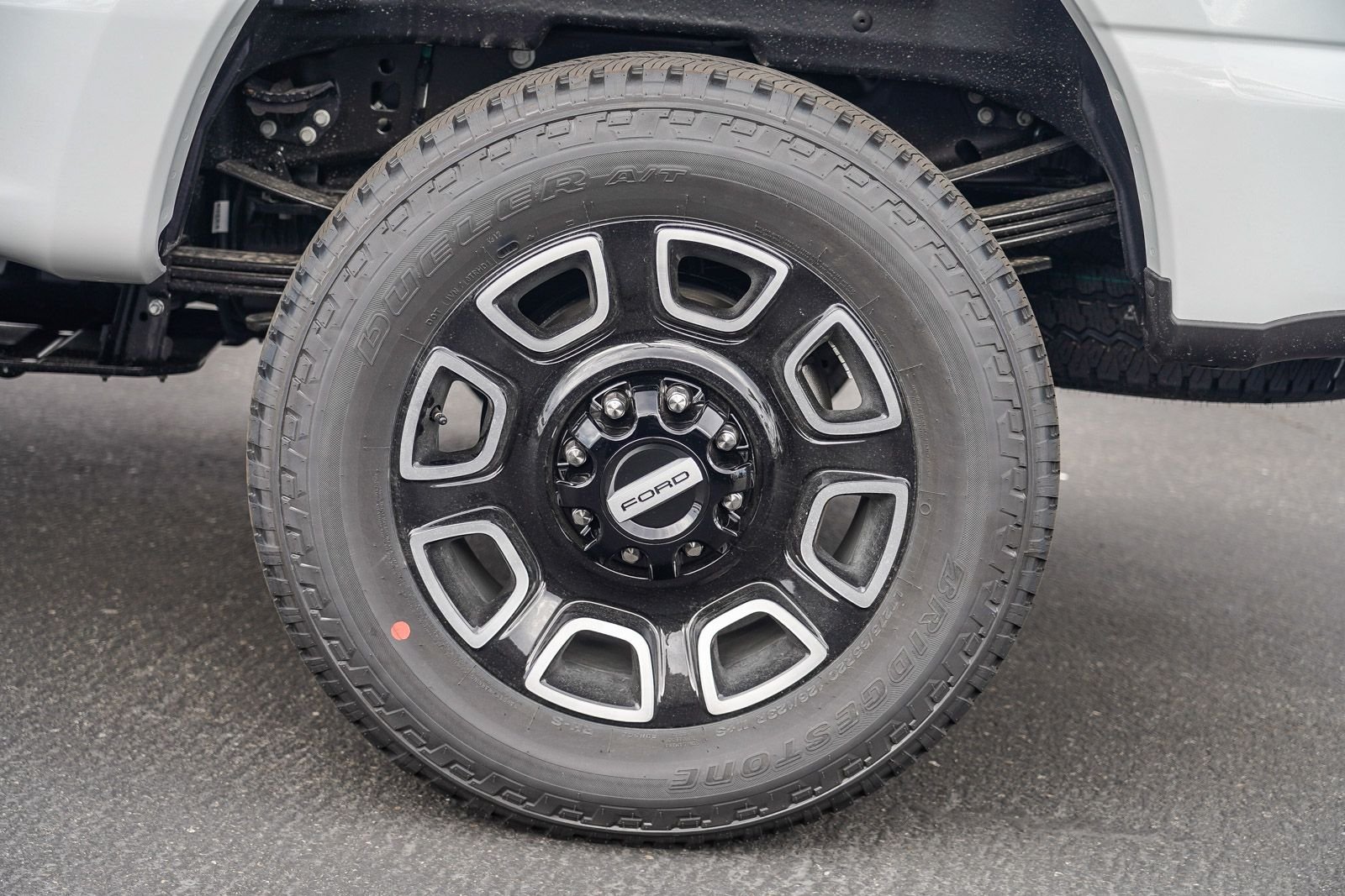 New 2026 Avalanche Ford F-350® Platinum® image 11