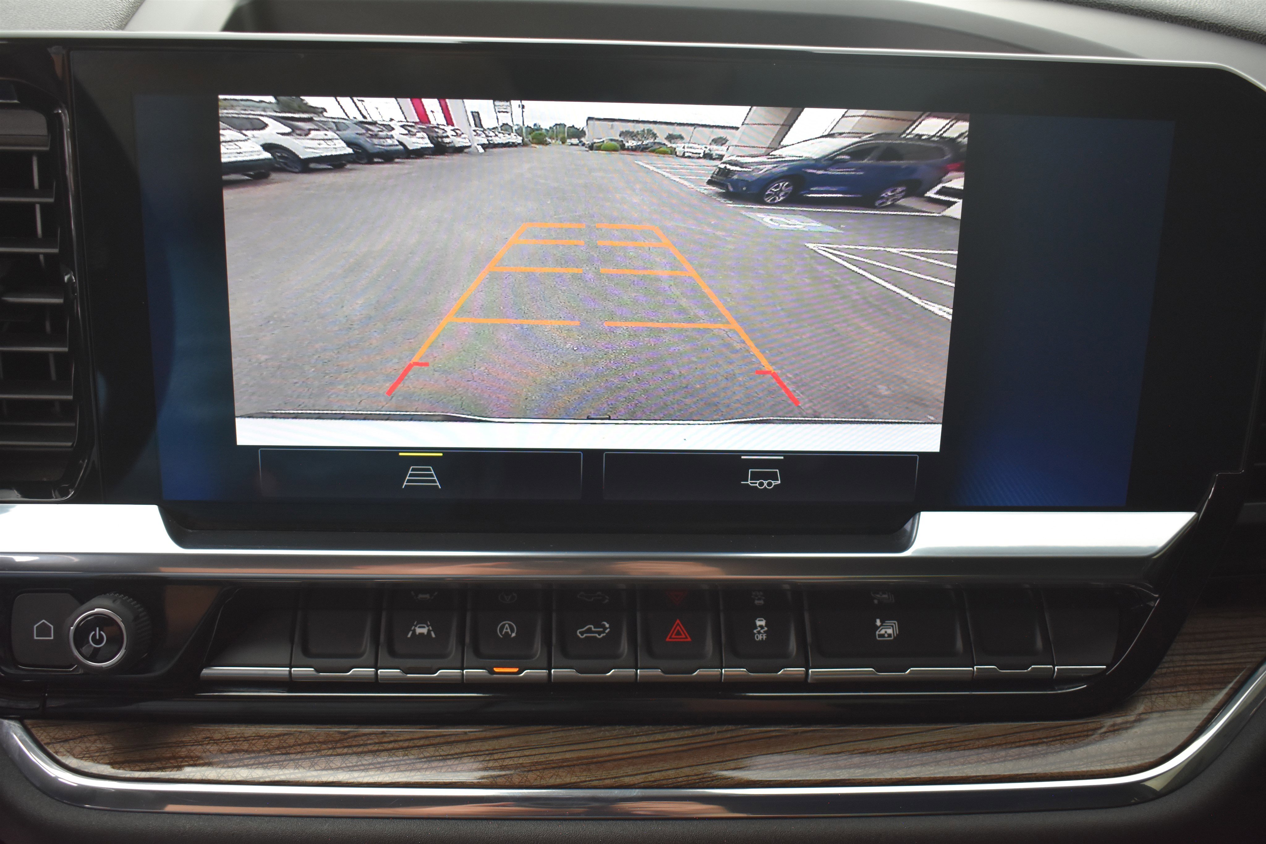 Used 2024 Summit White Chevrolet RST image 26