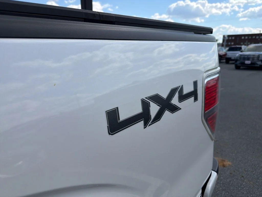 Used 2013 White Ford Platinum image 13