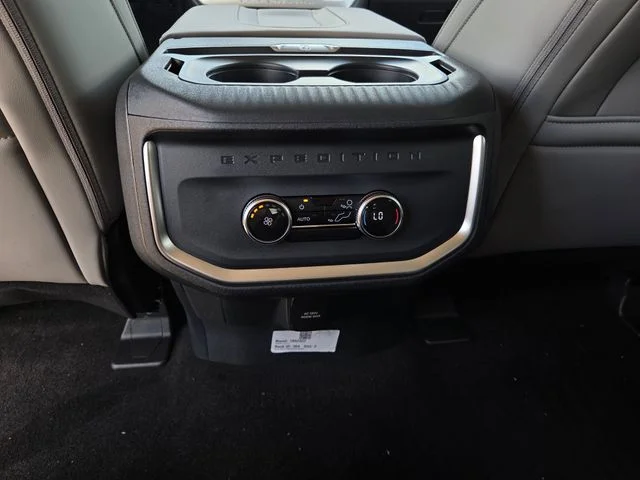 New 2027 Nocturnal Blue Metallic Ford Active image 39