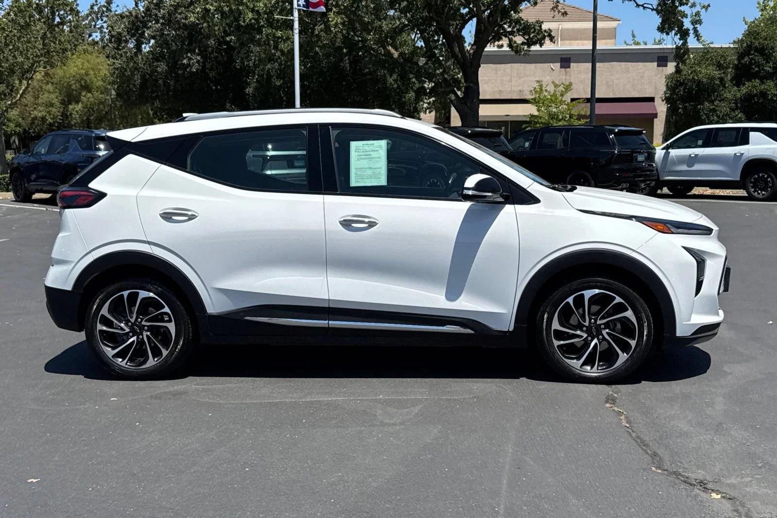 Used 2023 Chevrolet Bolt EUV Premier with VIN 1G1FZ6S04P4199663 for sale in Elk Grove, CA