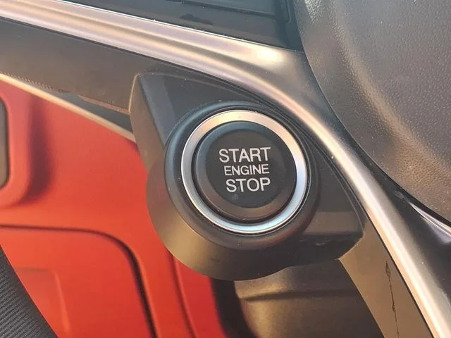 Used 2018 Red Alfa Romeo Ti image 12