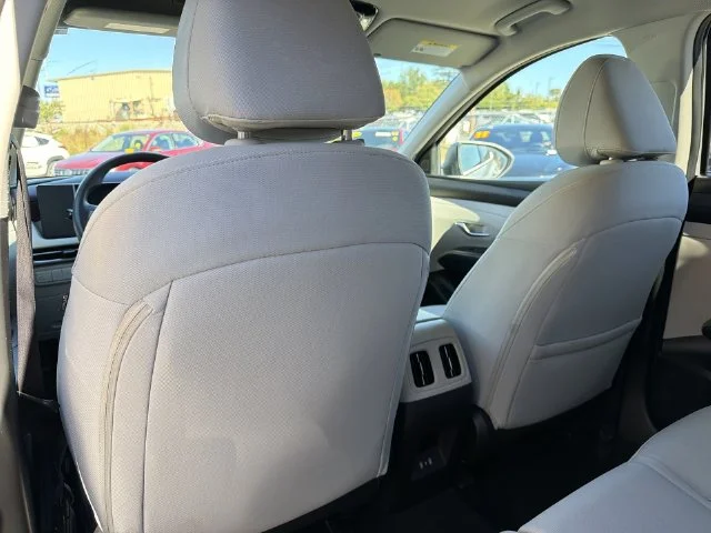 Used 2025 Silver Hyundai SEL image 35