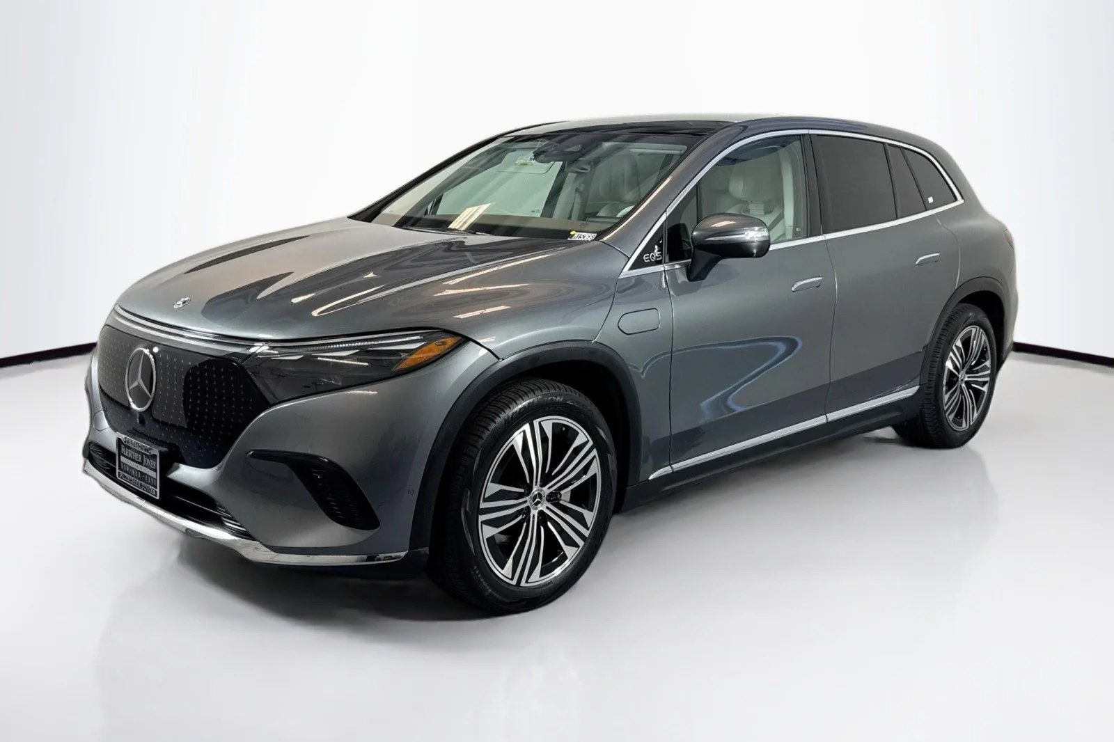 2023 Mercedes-Benz EQS SUV EQS 450 4MATIC Auto's photo
