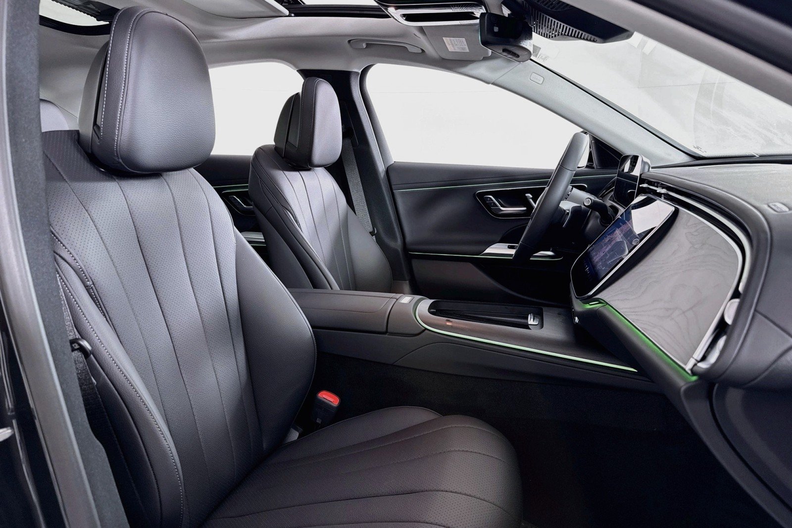 New 2026 Graphite Grey Metallic Mercedes-Benz E 350 RWD Sedan image 6
