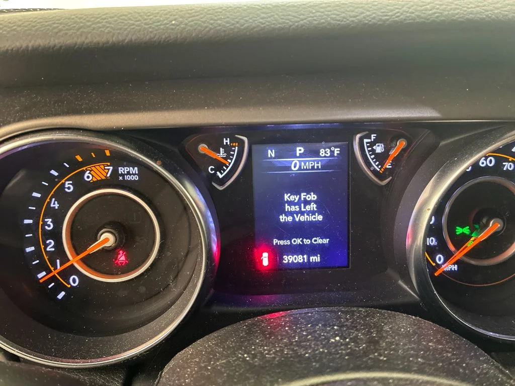 Used 2022 White Jeep Unlimited Sport S image 15