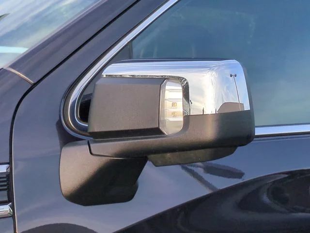 Used 2025 Silver GMC SLT image 12