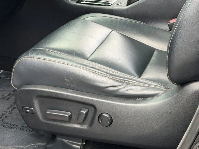 Used 2015 Black Toyota XLE V6 image 43