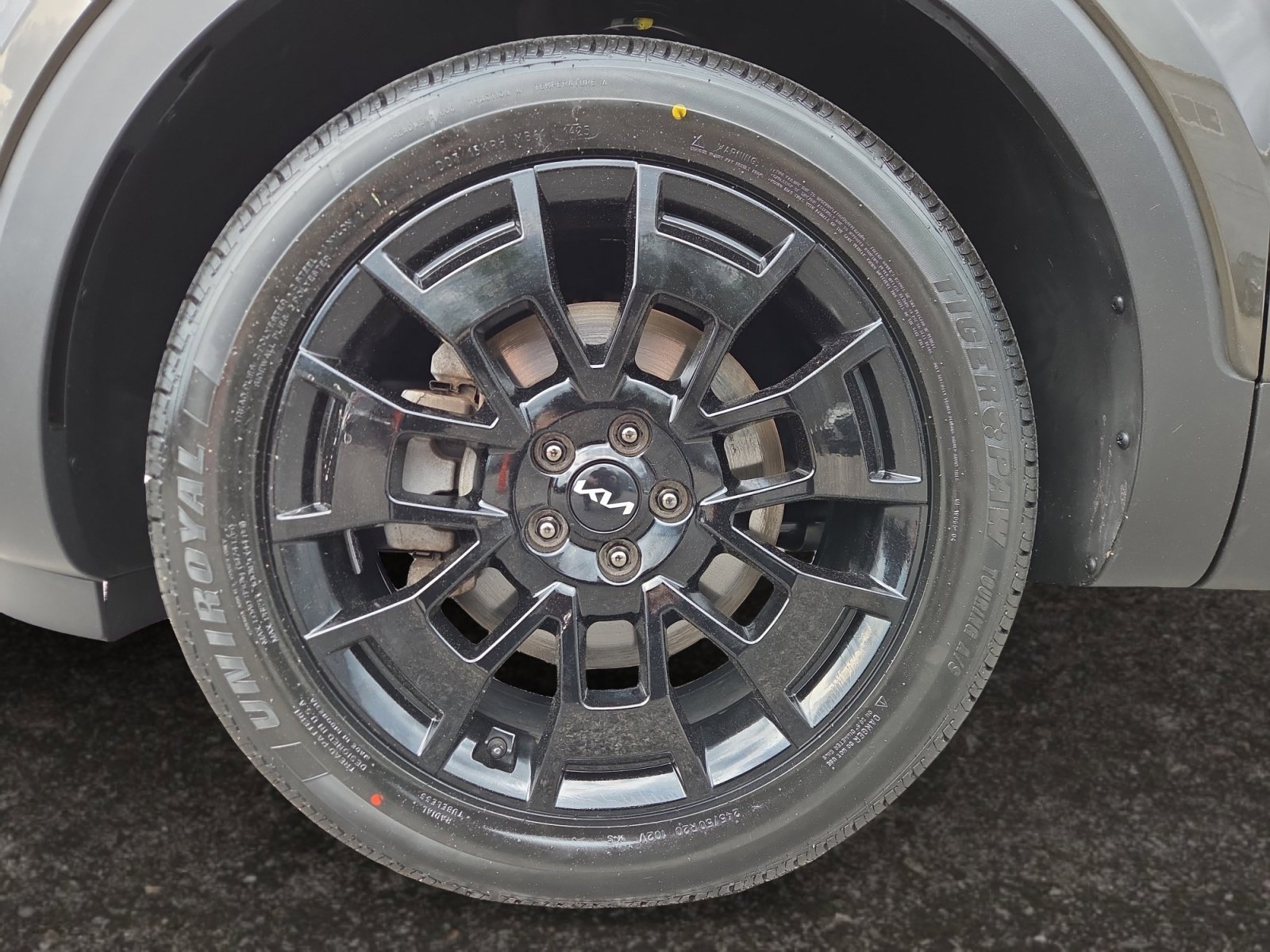 2022 Kia Telluride EX - Photo 14