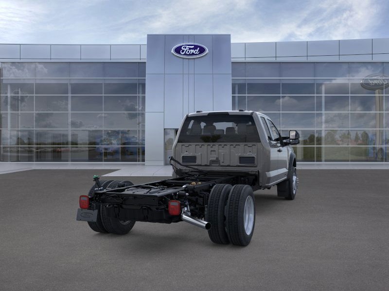 2025 Ford F-450 Super Duty Chassis Cab XL - Photo 8